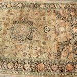 865 2395 ORIENTAL RUG